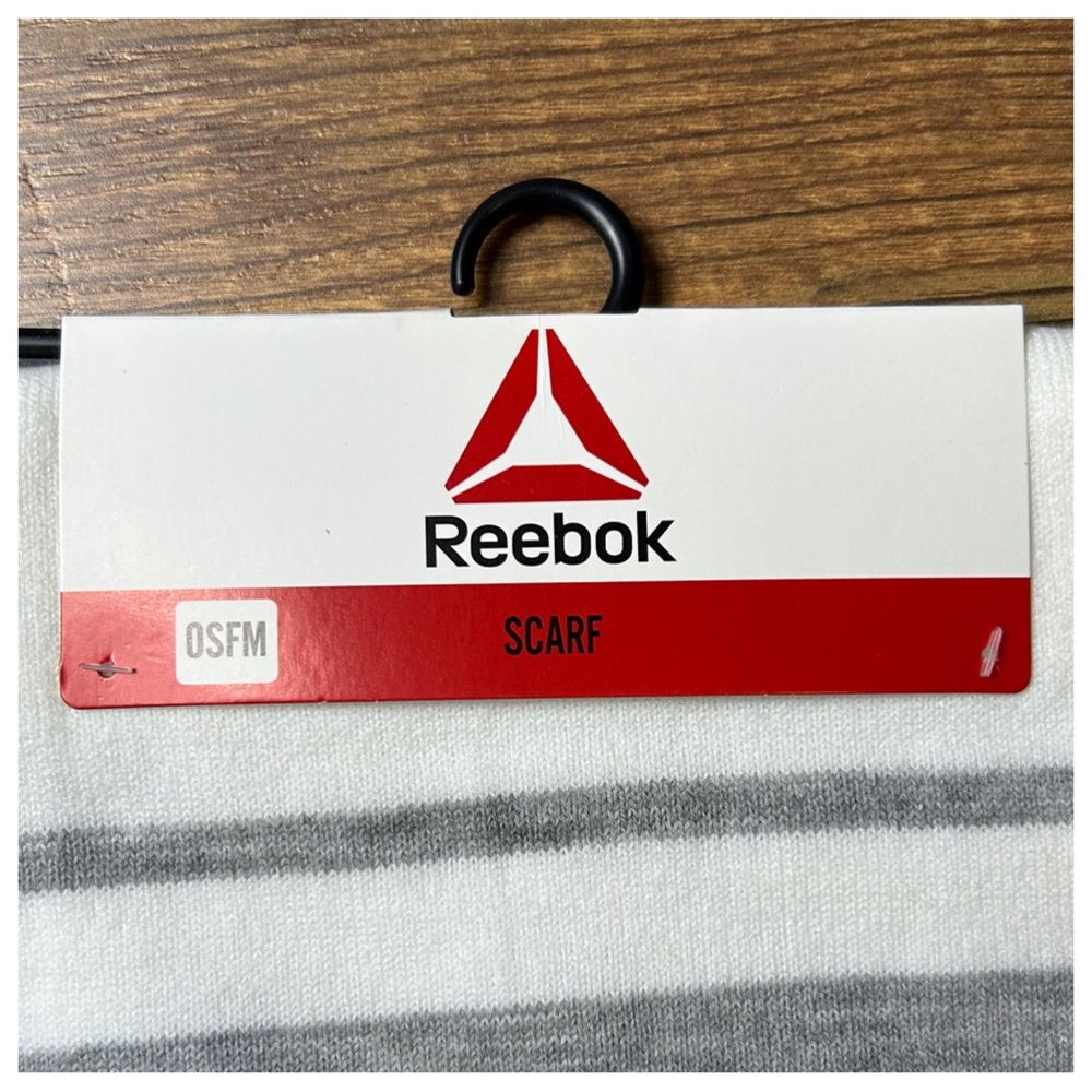 NWT Reebok Rally Scarf - Picture 5 of 6